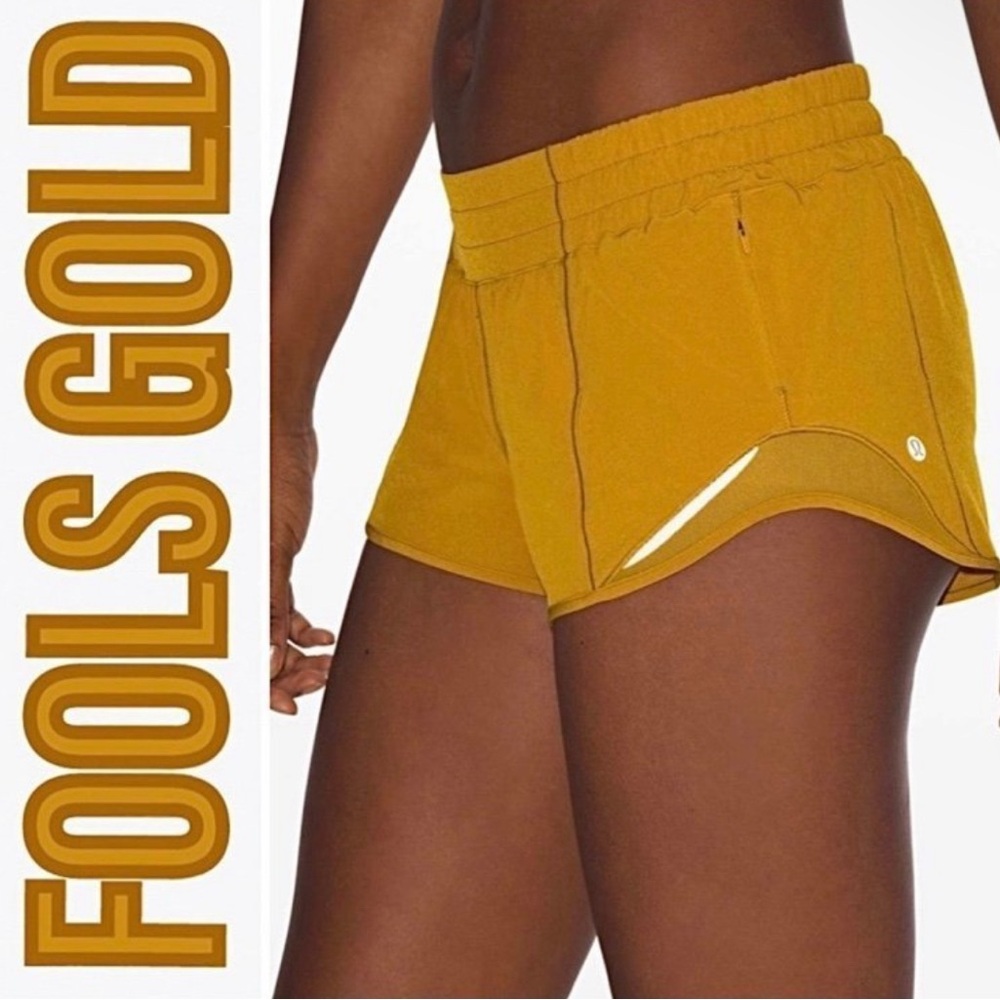 💛 Lululemon Hotty Hot Shorts💛